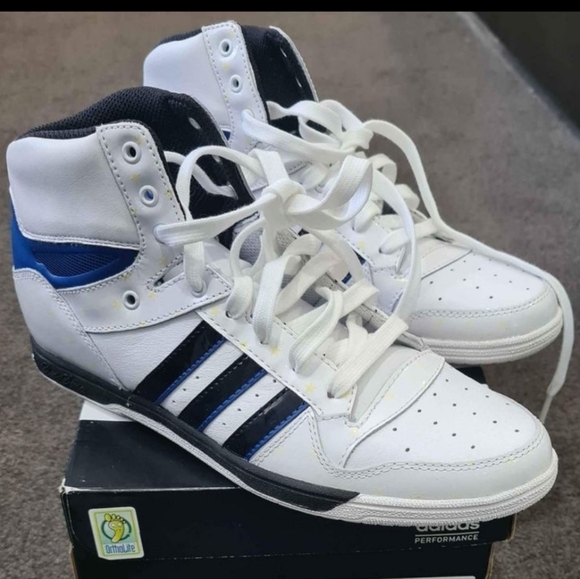 ADIDAS Women's High Tops - Size 8.5 - Picture 2 of 4